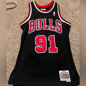 Dennis Rodman Bulls Jersey